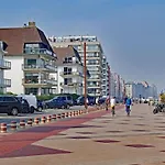 In Near Zwin Reserve Apartment