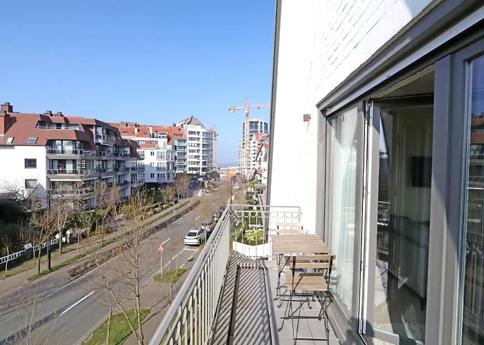 In Near Zwin Reserve Appartement *